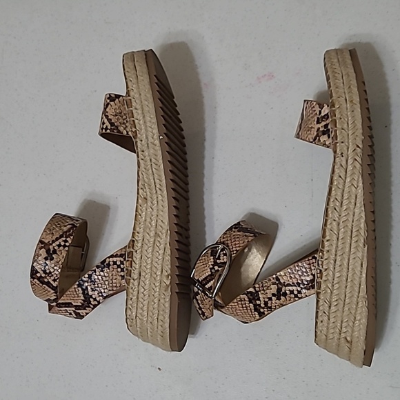 Circus by Sam Edelman Brown Snake Print Platform Sandals size 8 - Picture 3 of 12